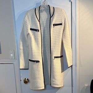 Vtg Boston Proper Ivory Knit Zip Cardigan w vegan leather trim Sz XS. Minor flaw